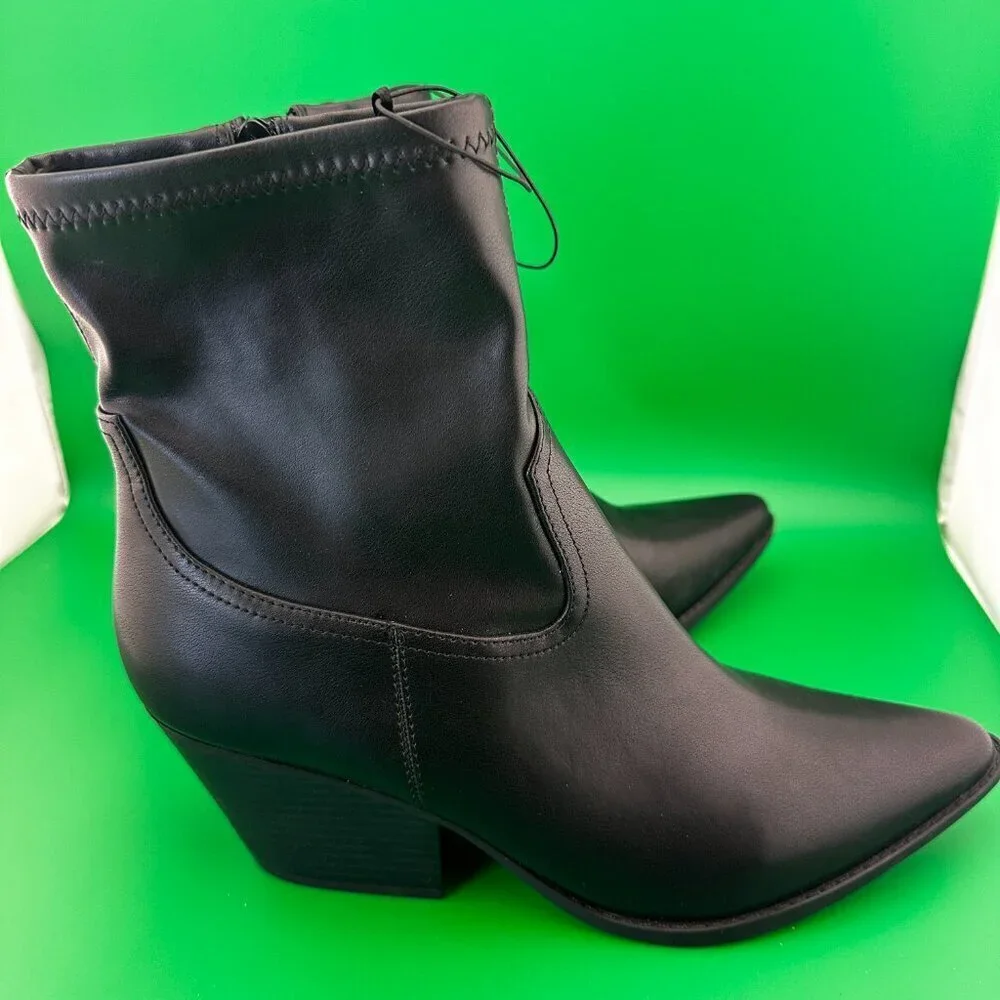NWOT INDIGO BLACK WESTERN ANKLE WOMEN'S BOOT, INNER ZIP & STACKED HEEL 10 M